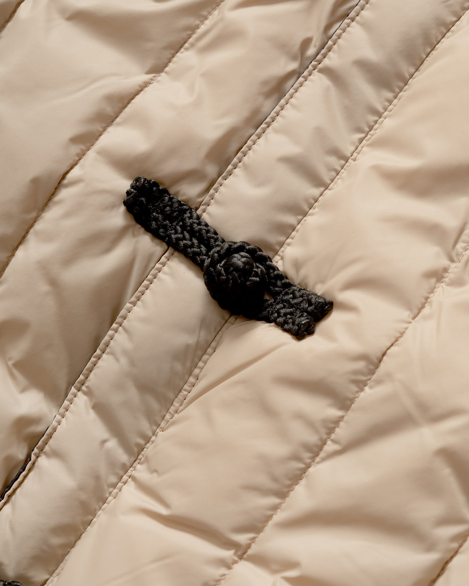 TAION - Reversible China Button Jacket Beige Black