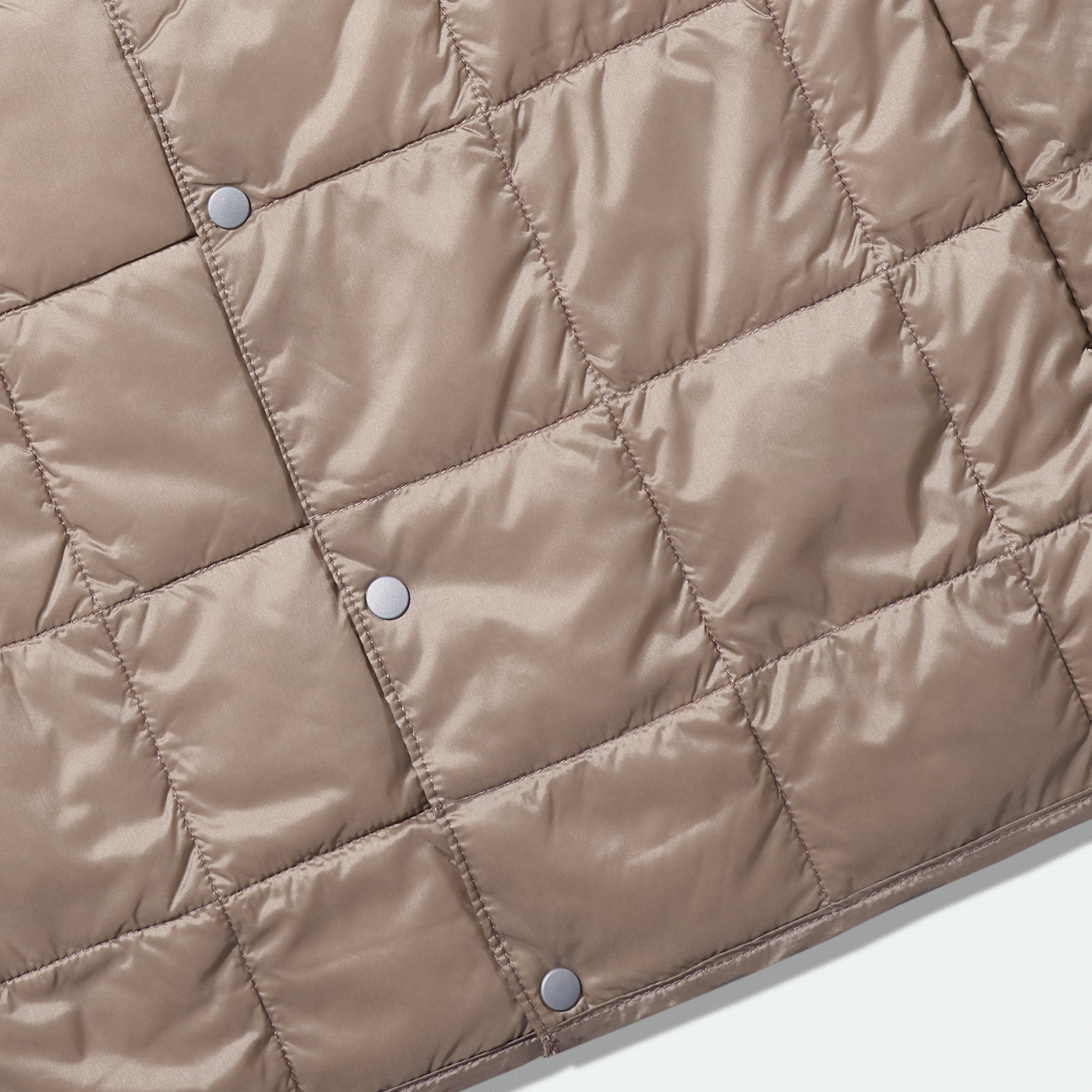 TAION - Crew Neck Button Down Vest Khaki