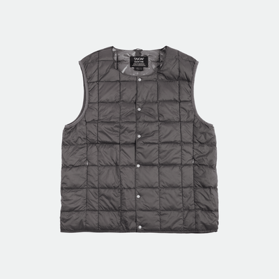 TAION - Crew Neck Button Down Vest Grey