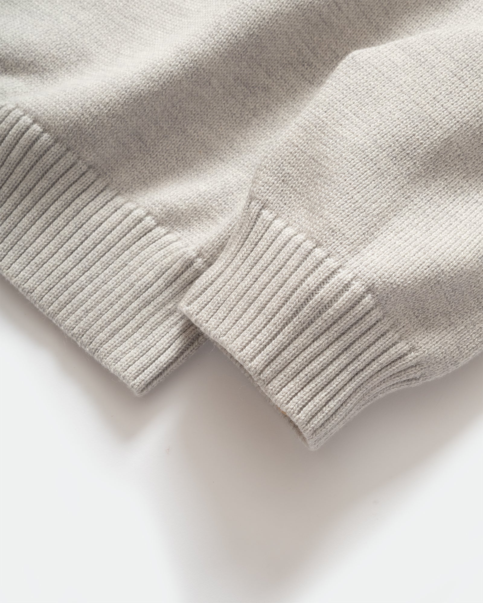 Still By Hand -10G Polo Cardigan Light Grey