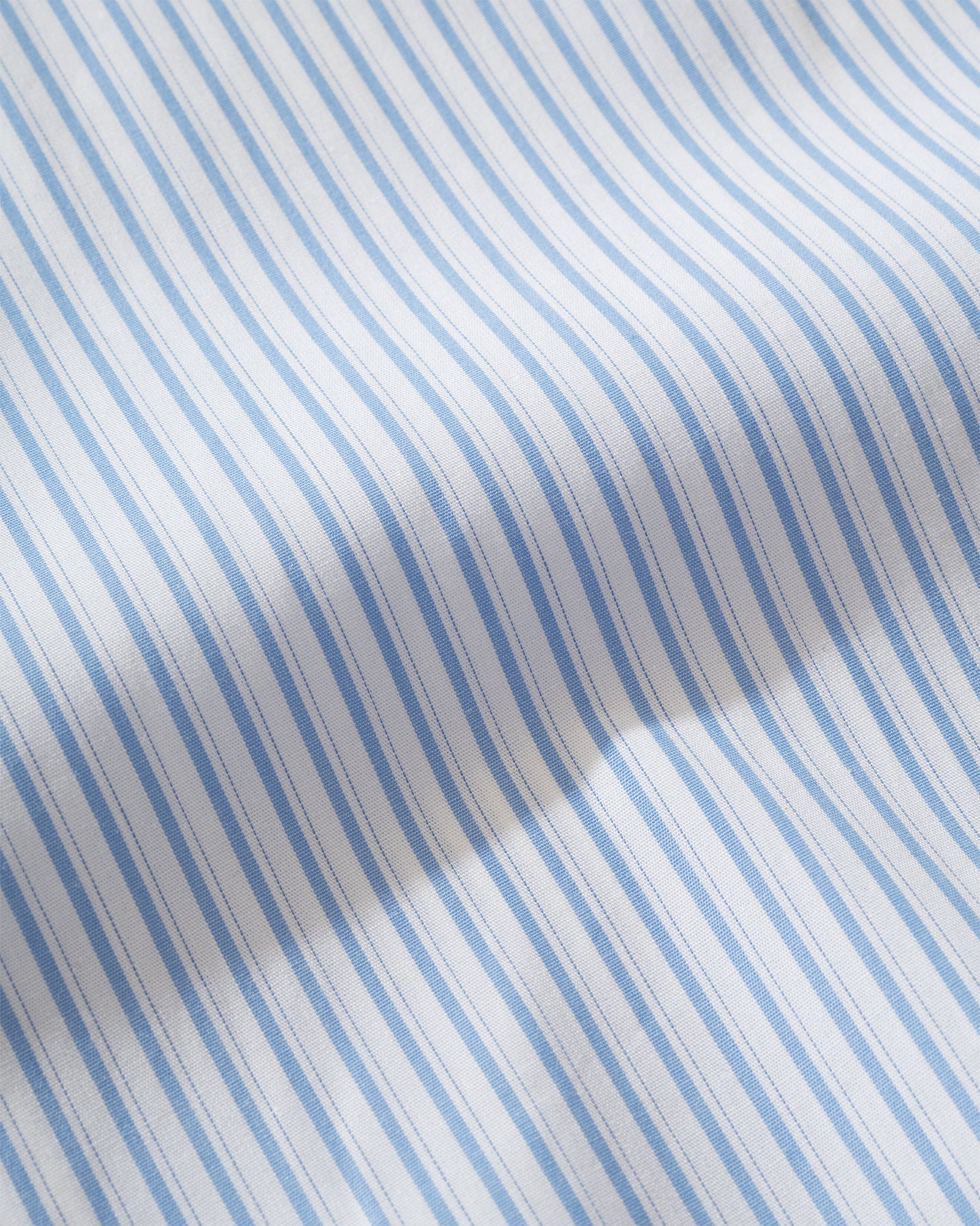 GRAYE - Cutout Placket Shirt Blue