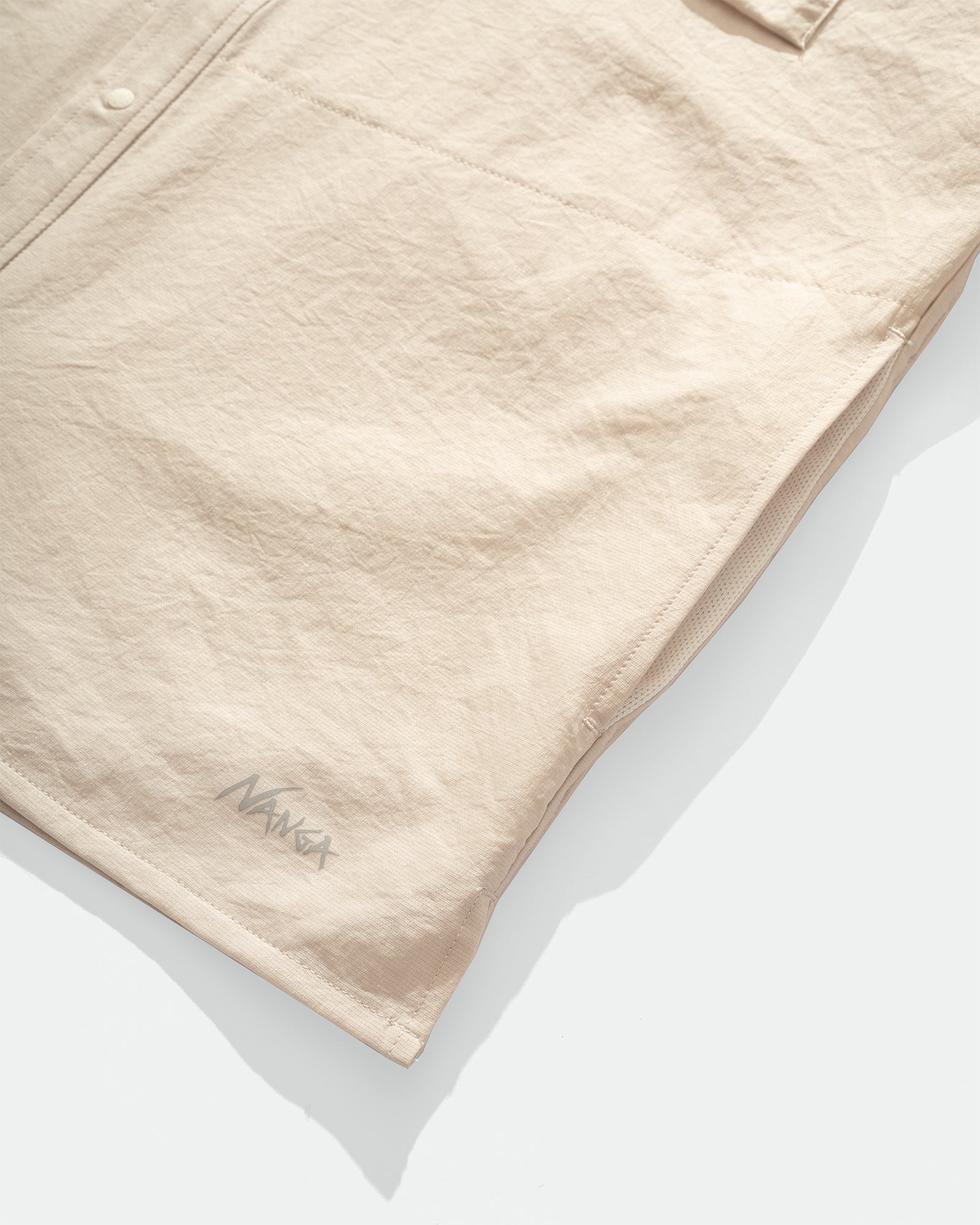 NANGA - Dot Air Comfy S/S Shirt Beige