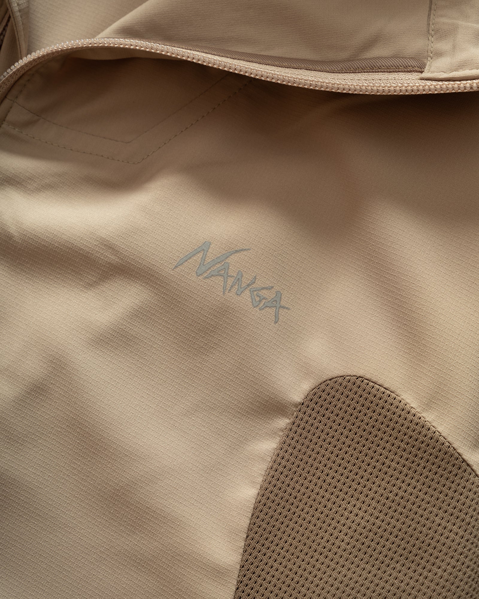 NANGA - Hybrid Flex Zip Blouson Beige