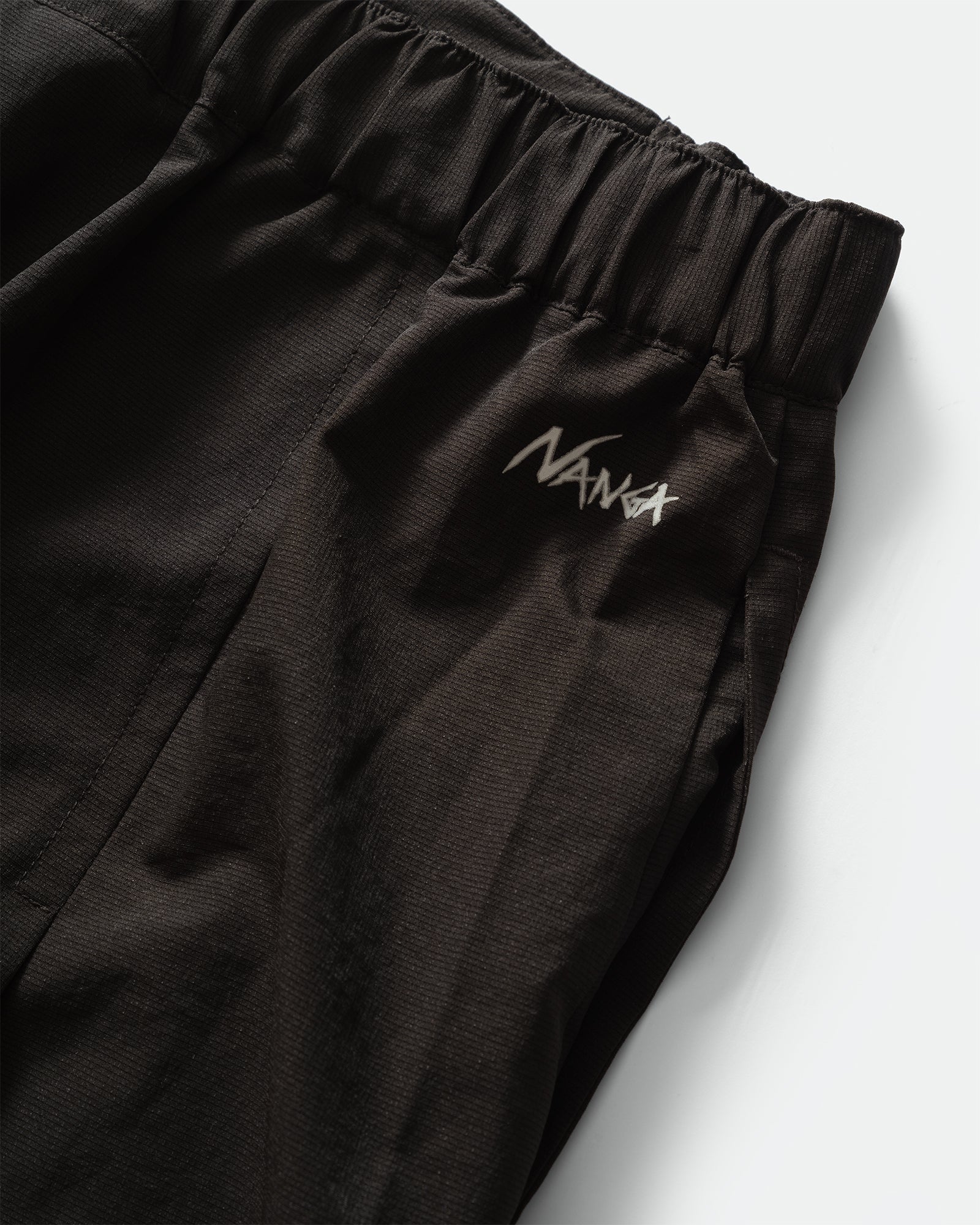 NANGA - DotAir Comfy Pleated Skirt Black
