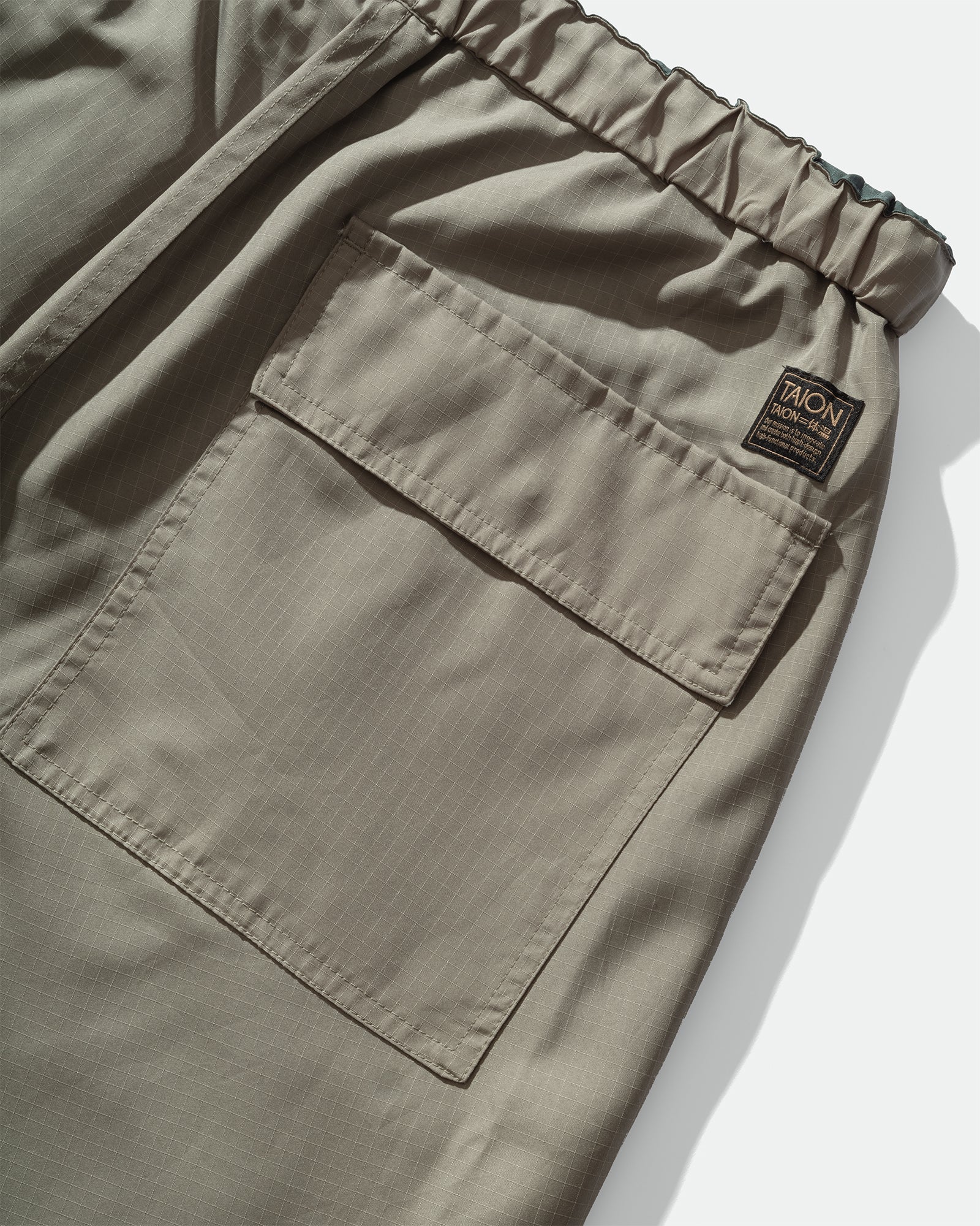 TAION - Military Reversible Wide Shorts Sage Green