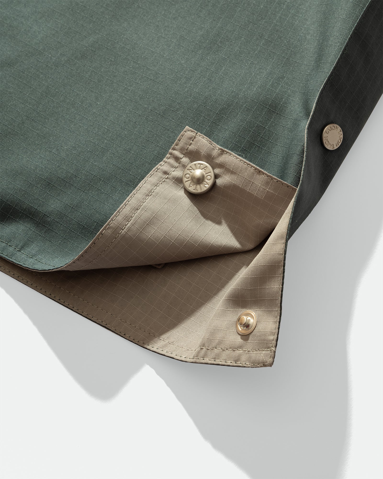 TAION - Military Reversible Crew Neck Vest Sage Green